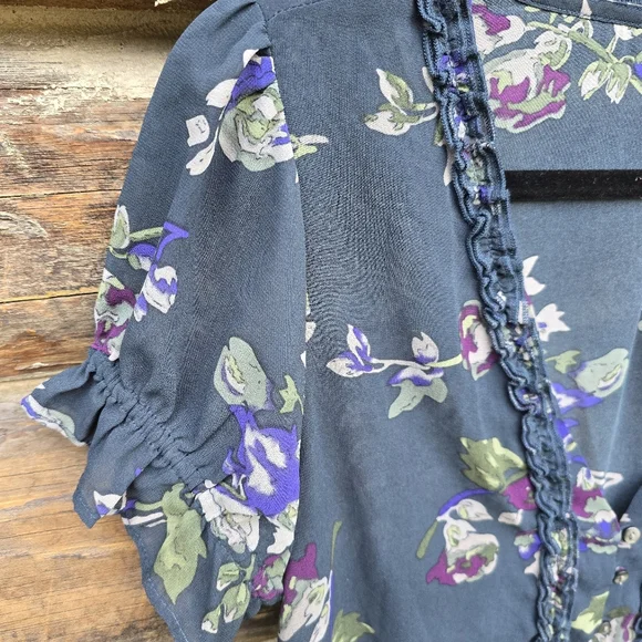 Converse Floral Sheer Dress, Size Medium - Picture 4 of 6